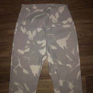 Lululemon wunder under tight 7/8